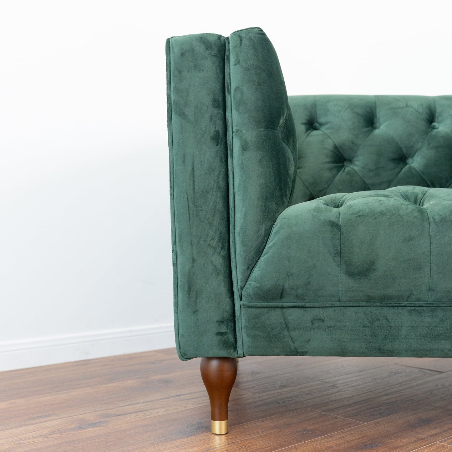 Evelyn Dark Green Velvet Lounge Chair